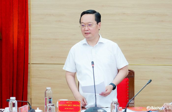 Đồng chí Nguyễn Đức Trung - Bí thư Tỉnh ủy Nghệ An phát biểu kết luận hội nghị. Ảnh: Phạm Bằng