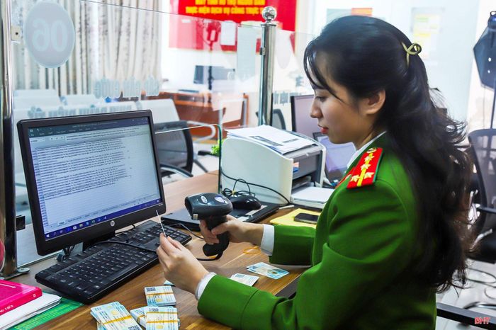 Hà Tĩnh là địa phương đứng thứ 2 trên cả nước về thu nhận hồ sơ cấp thẻ căn cước.