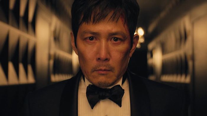 Nhân vật chính Gi Hun do Lee Jung Jae thủ vai