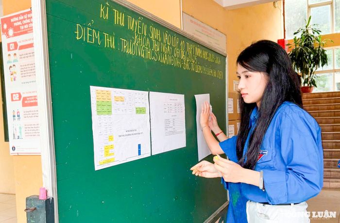 Được biết, vào ngày 6/6, gần 103.000 thí sinh, hơn 15.000 cán bộ, giáo viên, nhân viên, công an tham gia công tác tổ chức coi thi sẽ đến 201 điểm thi tại 30 quận, huyện, thị xã học tập quy chế, làm thủ tục dự thi và nghe quán triệt lại một lần nữa về toàn bộ nội dung của công tác coi thi.