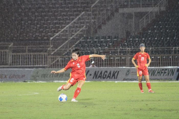 U19 nữ Việt Nam thực hiện tốt các pha đá phạt cố định để ghi bàn. Ảnh: Gia Huy