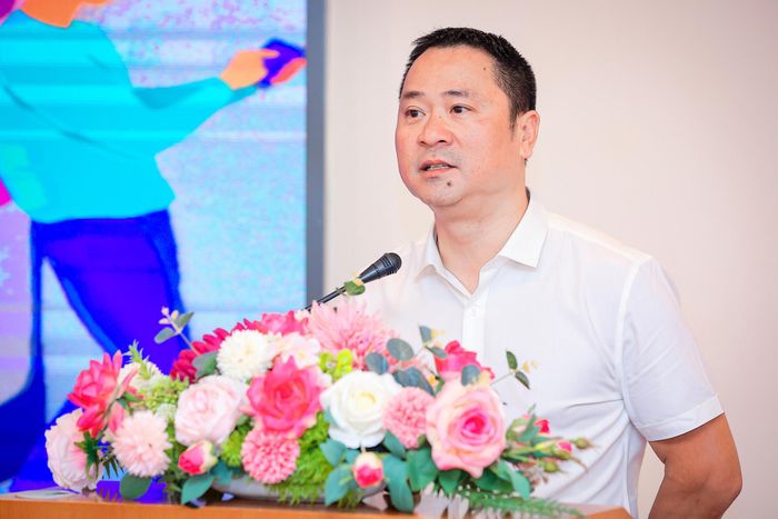  Nhà báo Trần Ngọc Long, Trưởng Phòng Truyền thông-Đa phương tiện Báo Điện tử VietnamPlus chia sẻ, báo chí truyền thống đang gặp khó trong việc "giữ chân" sự chú ý của người xem. 