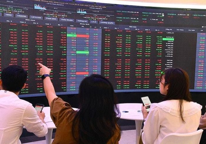 Hôm nay (18/6), VN-Index dừng ở mức 1.346,83 điểm sau khi giảm 0,86 điểm (ảnh minh họa).