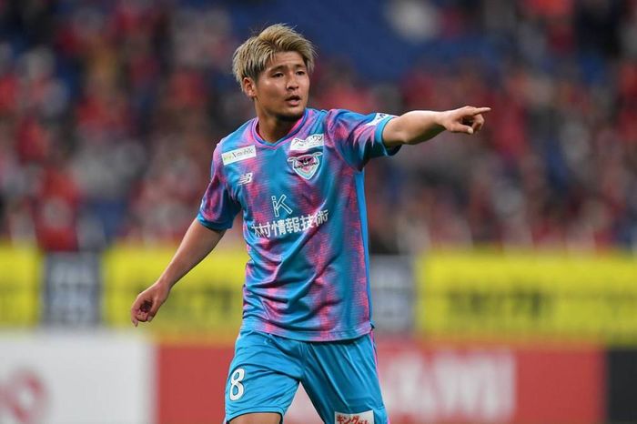 Naganuma từng chơi rất hay ở Sagan Tosu trước khi gia nhập Urawa Reds