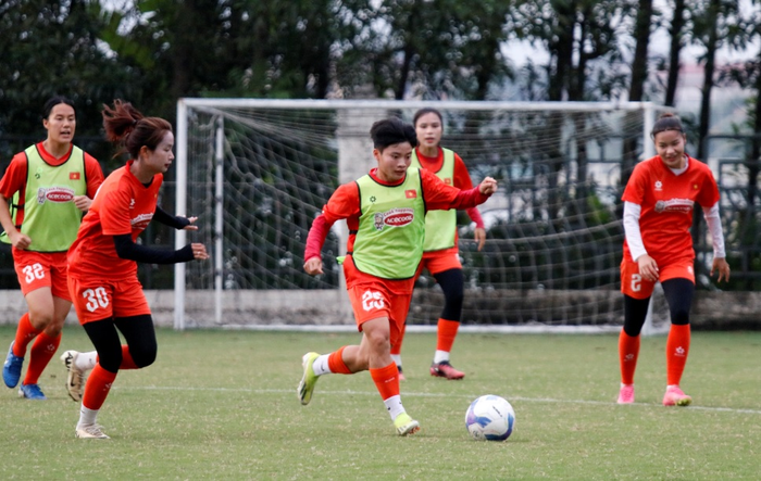 Đội tuyển bóng đá nữ Việt Nam tập luyện chuẩn bị cho vòng loại Asian Cup nữ 2026. Ảnh: VFF 