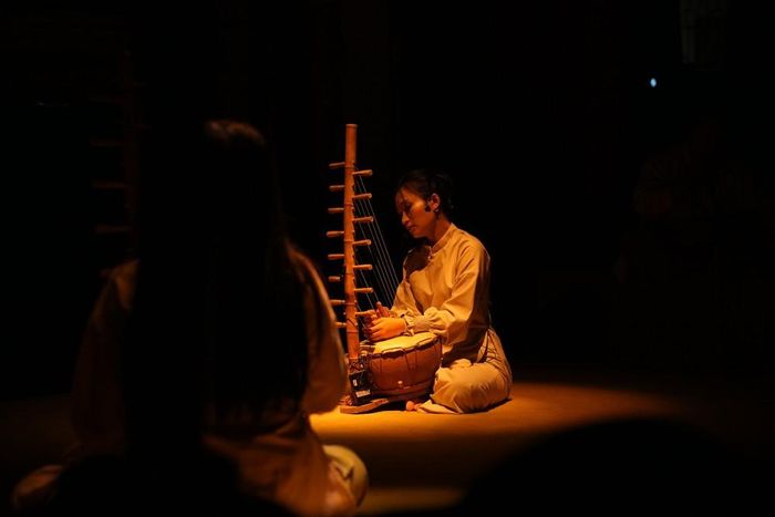 Khoảnh khắc lắng đọng cùng "Đàn Niêu"