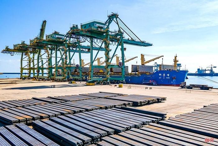  Kim ngạch xuất khẩu thép, phôi thép 6 tháng đầu năm đạt khoảng 662,70 triệu USD. 