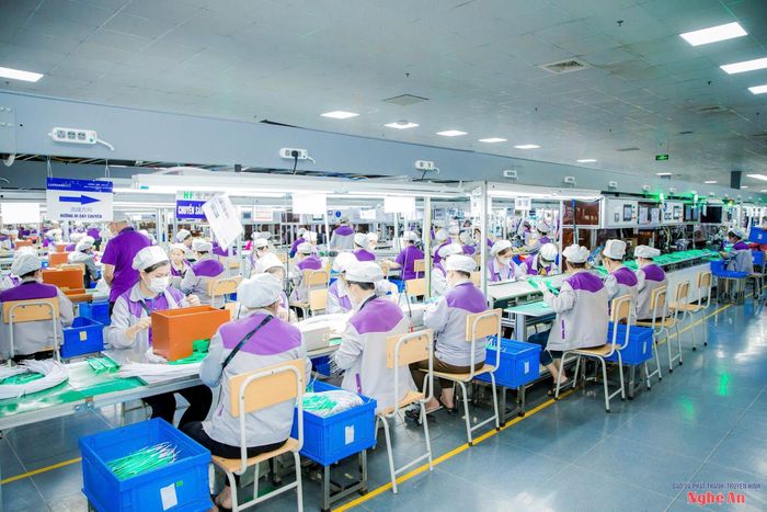 Ngành chế biến, chế tạo đang trở thành động lực chính cho xuất khẩu của Nghệ An. Ảnh: Thành Duy