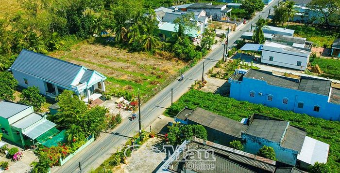 Những căn nhà tường khang trang của đồng bào Khmer ở ấp Cái Giá, xã Hưng Hội.