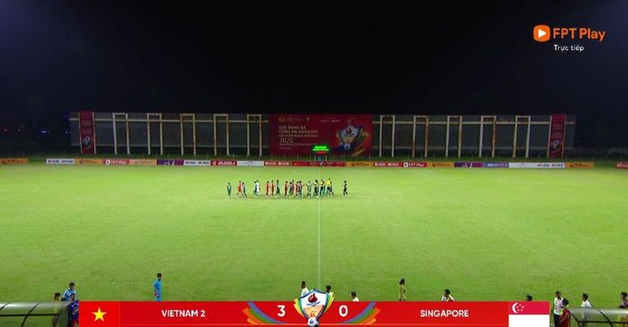 CAND Việt Nam 2 thắng dễ Công an Singapore