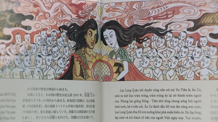 Cuốn "Lược sử nước Việt bằng tranh" được thể hiện theo hình thức tranh panorama