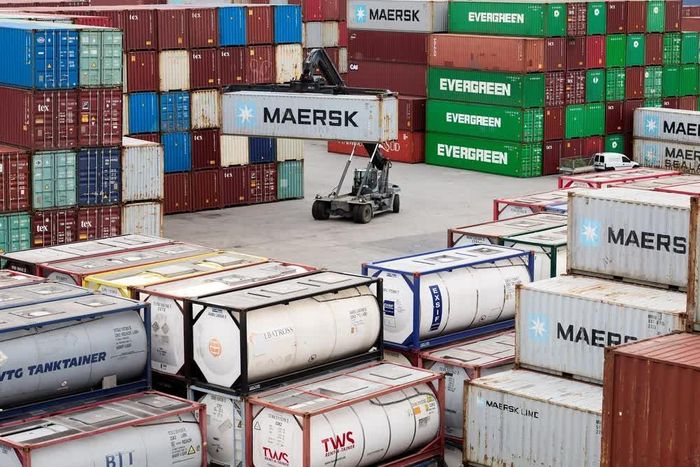 Cảng hàng hóa tại Duisburg, Đức. Ảnh: THX/TTXVN