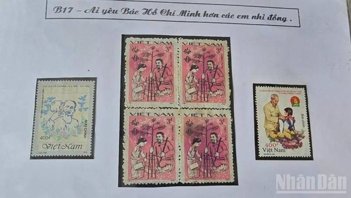  Một trong các con tem về Bác Hồ mà ông Huệ sưu tập. 