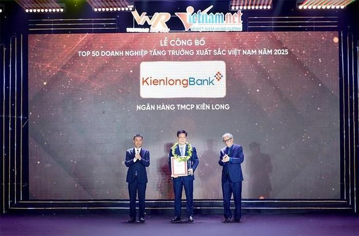 KienlongBank được vinh danh Top 50 Doanh nghiệp tăng trưởng xuất sắc nhất Việt Nam