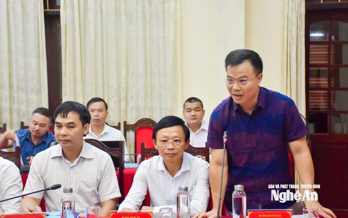 Đại diện lãnh đạo 3 xã phát biểu tại hội nghị. Ảnh: Thanh Lê