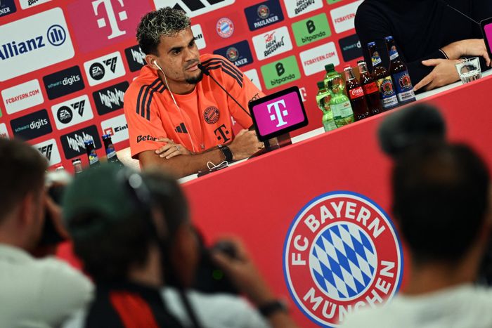  Luis Diaz cần sớm cho thấy khả năng của mình ở Bayern Munich. 