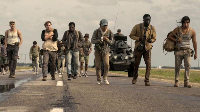 Một cảnh trong trailer “The Long Walk”