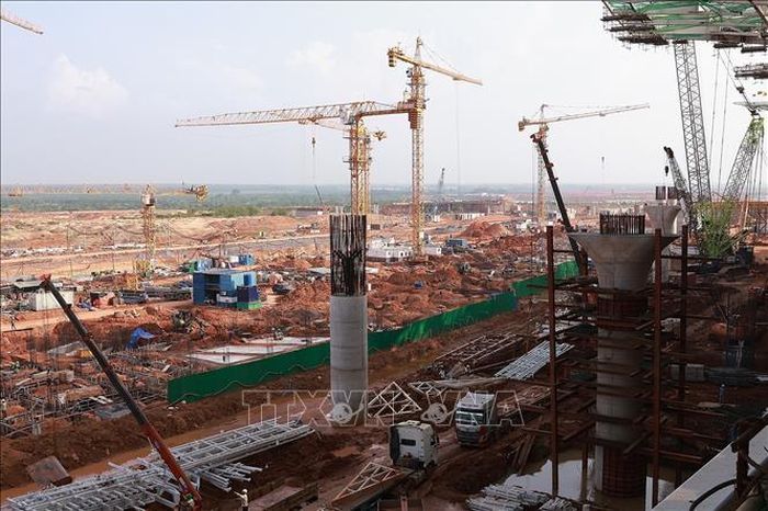 Công trường thi công nhà ga hành khách Cảng hàng không quốc tế Long Thành. Ảnh: Dương Giang/TTXVN