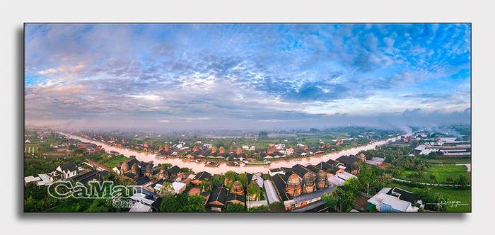 Nắng sớm bên vương quốc gạch gốm.