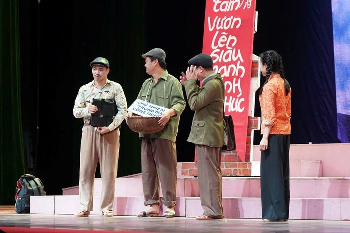 Vở “Bệnh sĩ” lột tả sâu sắc những vấn đề xã hội mang tính thời đại