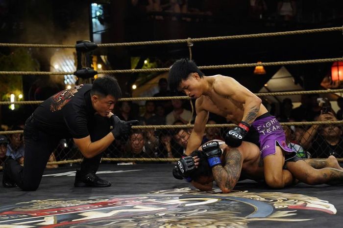 Bùi Trường Sinh khiến đối thủ không thể chống đỡ - Ảnh: GMA - Gods of Martial Arts