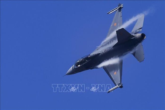 Máy bay chiến đấu F-16 tham gia một cuộc tập trận của NATO tại căn cứ không quân Kleine-Brogel, Bỉ, ngày 18/10/2022. Ảnh tư liệu: AFP/TTXVN