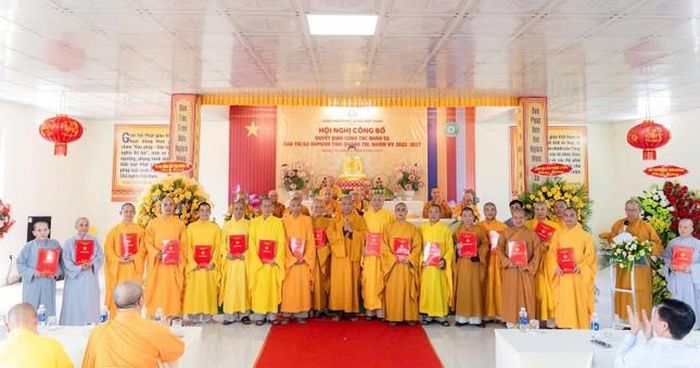 Ban Trị sự GHPGVN tỉnh Quảng Trị (mới) gồm 3 vị giáo phẩm chứng minh, 35 vị trong Ban Thường trực và 59 thành viên chính thức