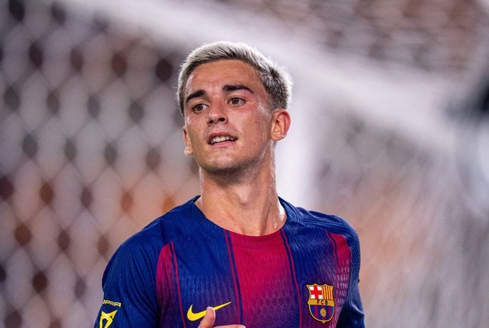 Nhiều cầu thủ trẻ có cơ hội được Barcelona sử dụng ở mùa này.