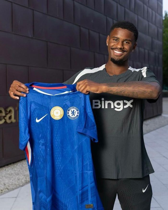 Jorrel Hato là bản hợp đồng thứ 39 trong 4 năm gần đây của Chelsea. Ảnh: Fabrizio Romano