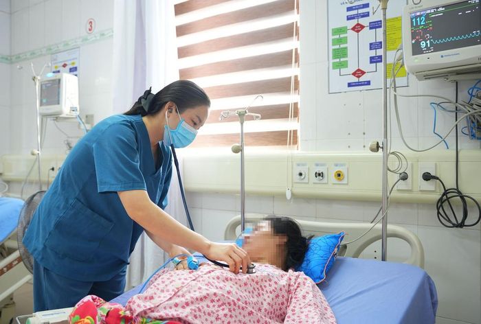  Sau 15 ngày điều trị tích cực với nỗ lực của các y bác sĩ sản phụ đã xuất viện với tình trạng sức khỏe ổn định - Ảnh BVCC 