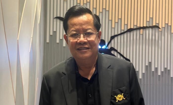 Dù hiện tại đã bước sang tuổi U70, nhưng nghệ sĩ Thanh Nam vẫn còn rất đam mê nghề. Gắn bó với nghề diễn mấy chục năm, ông đã xem công việc như một phần không thể bỏ được của cuộc sống. Khi có lịch đi quay xa, ông có thể tự lái xe đi