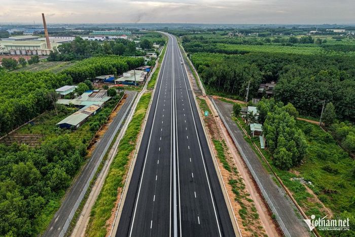  Cao tốc Biên Hòa - Vũng Tàu có điểm đầu tại P. Phú Mỹ nối đến nút giao với Quốc lộ 56 - Nguồn: Vietnamnet 