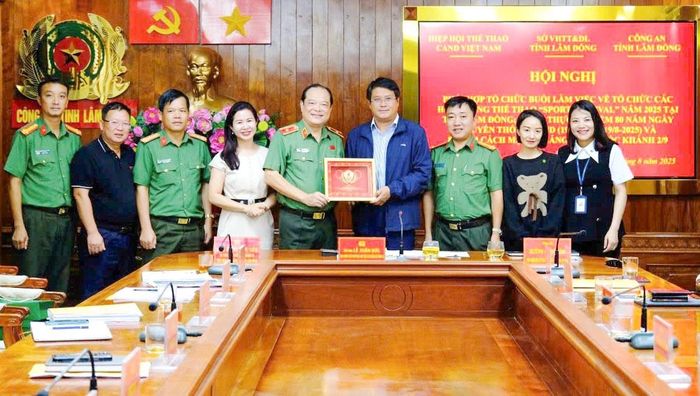 Các đơn vị nhận Kỷ niệm chương của Ban tổ chức
