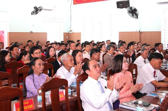 Đại biểu dự đại hội.