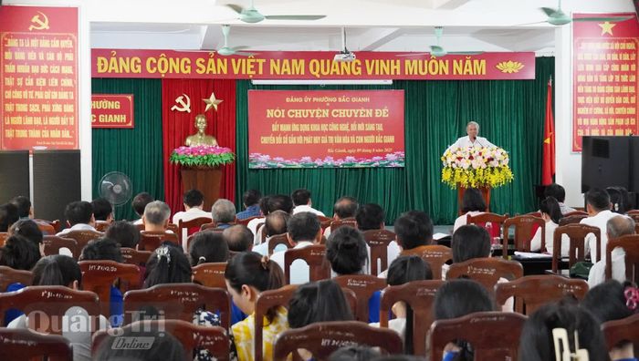Quang cảnh buổi nói chuyện - Ảnh: CH
