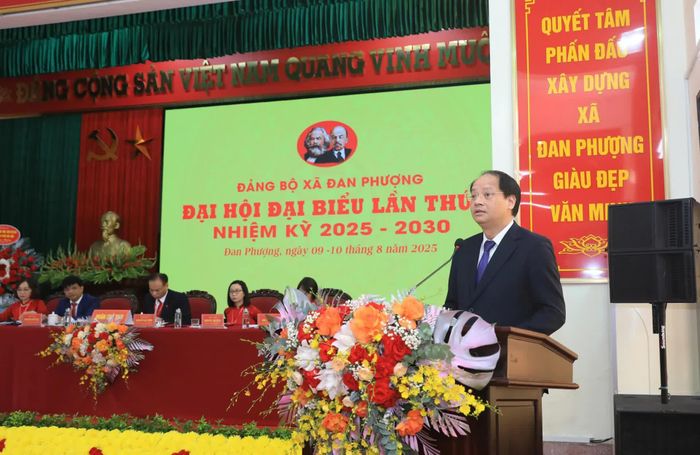 Trưởng ban Tuyên giáo và Dân vận Thành ủy Nguyễn Doãn Toản phát biểu tại Đại hội.