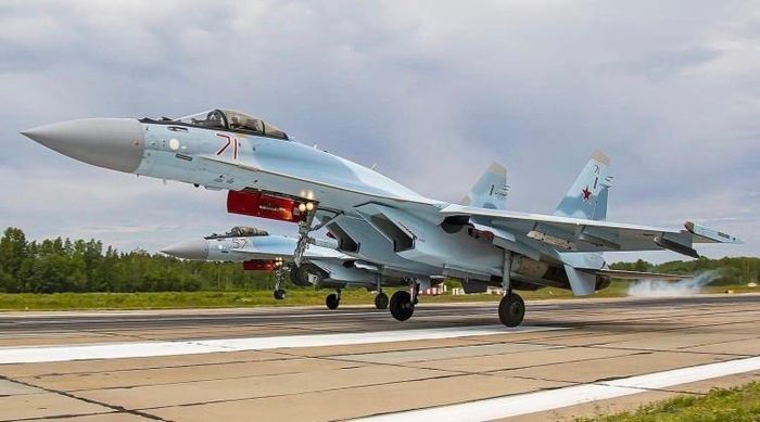  Máy bay chiến đấu Su-35 của Lực lượng Không quân Vũ trụ Nga. Ảnh: MW. 