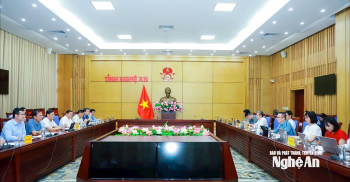 Quang cảnh cuộc làm việc. Ảnh: Thành Duy