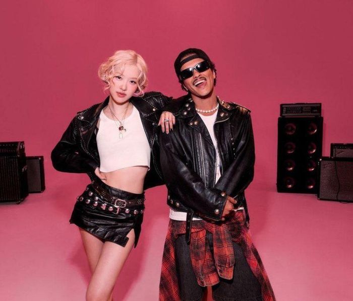 Rosé (Blackpink) và Bruno Mars trong MV "APT."