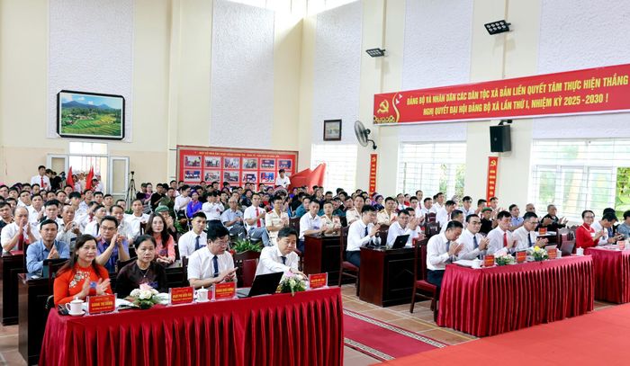  Đại biểu dự đại hội. 