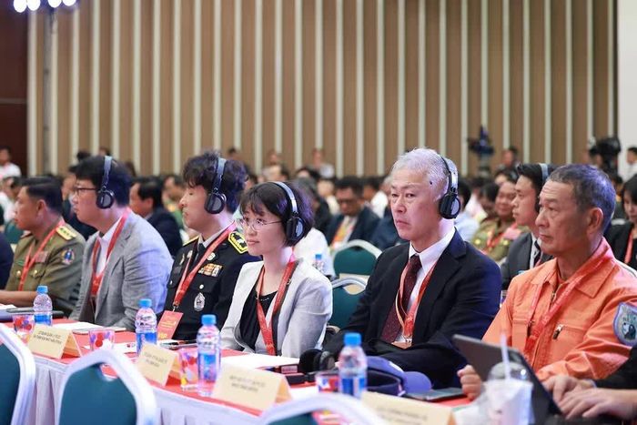 Đại biểu quốc tế tham dự Diễn đàn. Ảnh: Dương Giang/TTXVN