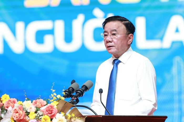 Ủy viên Bộ Chính trị, Thường trực Ban Bí thư Trần Cẩm Tú phát biểu