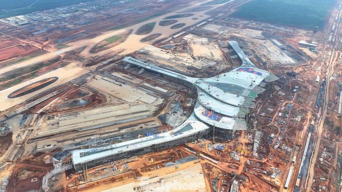  Toàn cảnh Cảng HKQT Long Thành đang trong giai đoạn hoàn thiện. Ảnh: ACV 