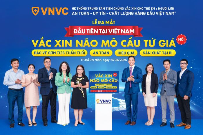 Hệ thống tiêm chủng VNVC công bố ra mắt và triển khai tiêm vắc xin não mô cầu mới tại Việt Nam, bảo vệ sớm cho trẻ em từ 6 tuần tuổi tại gần 240 trung tâm trên toàn quốc. Ảnh: Mộc Thảo