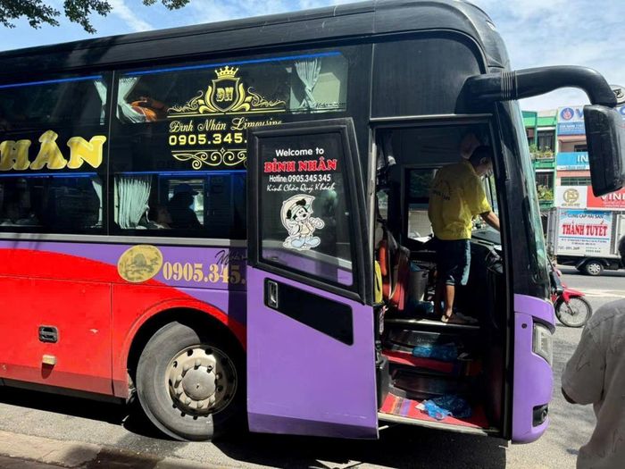 2 xe khách vi phạm bị CSGT phát hiện.