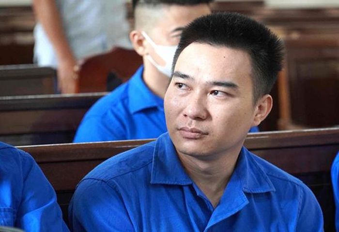 Quan hệ ngoài luồng dẫn đến mâu thuẫn, bác sĩ Danh Sơn sát hại người tình rồi phân xác phi tang đã phải lãnh án tử hình (tháng 3/2025).