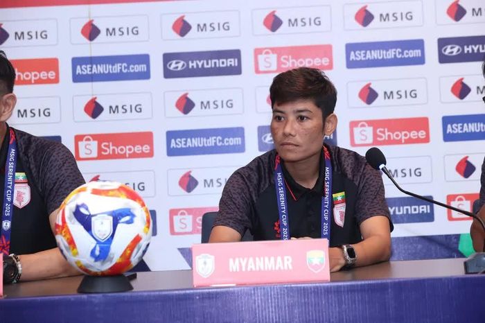 Tiền vệ Khin Marlar Tun khẳng định tập trung tối đa cho trận đấu chung kết.Ảnh: Hoàng Linh