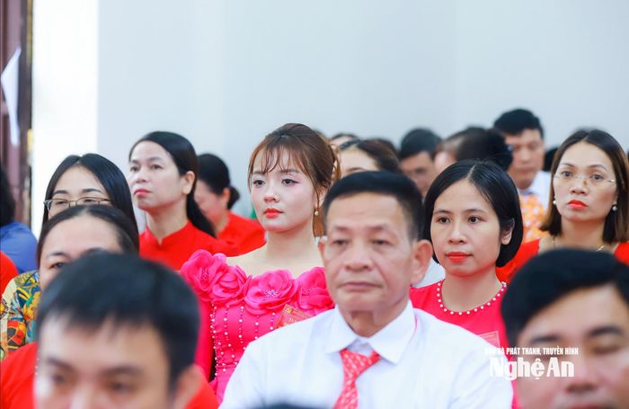 Các đại biểu dự Đại hội đại biểu Đảng bộ xã Nam Đàn lần thứ I, nhiệm kỳ 2025 - 2030. Ảnh: Thành Duy