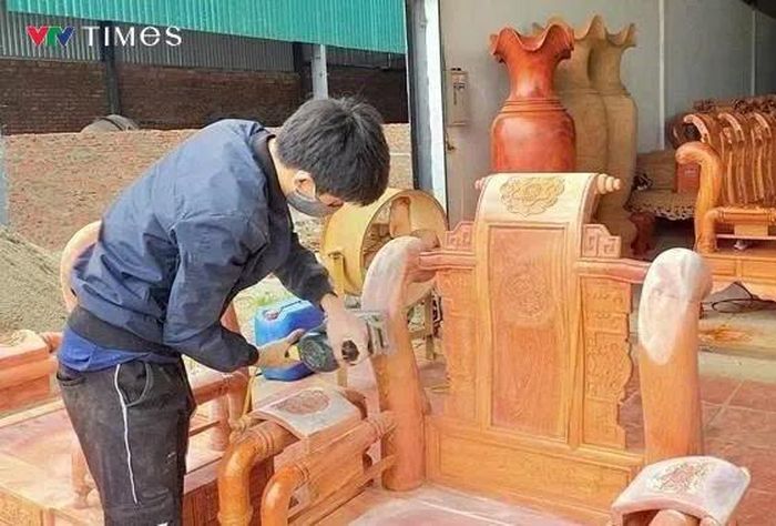 Và đưa mộc Xuân Lãng bước vào thời kỳ hội nhập. Ảnh: Xuân Hiền