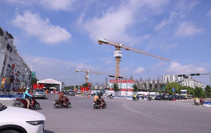 Phường Đại Mỗ có hai tuyến phố mới mang tên đồng chí Lê Giản và đồng chí Bạch Thành Phong. Ảnh: Văn Điệp – TTXVN